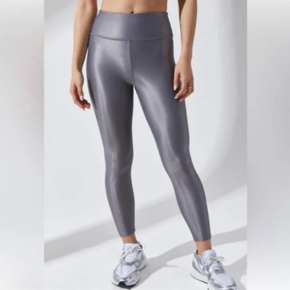 Noli Liquid Shimmer Charcoal Gray Leggings Large 25” Inseam Like New Activewear